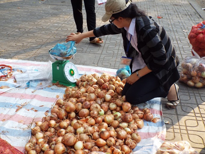 Khởi[-]động[-]chiến[-]dịch[-]“Giải[-]cứu[-]hành[-]Tây”:[-]Đã[-]có[-]2,5[-]tấn[-]hành[-]được[-]tiêu[-]thụ